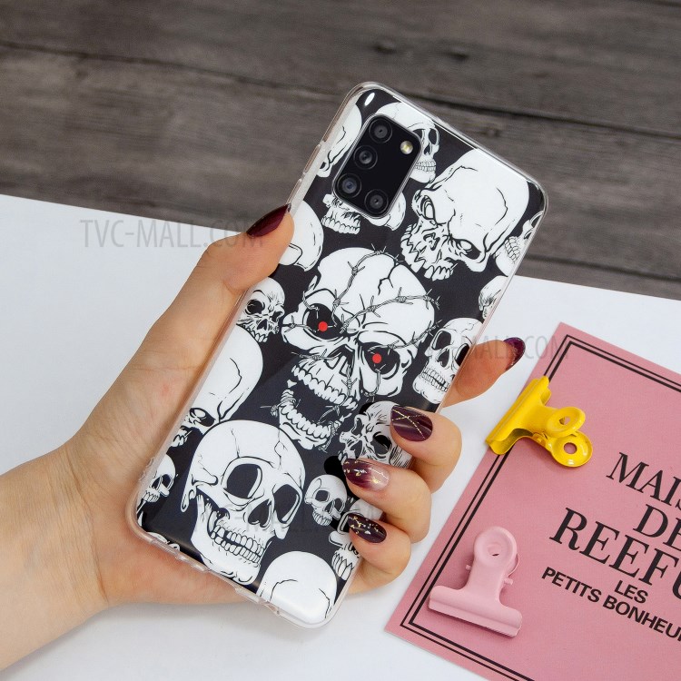 Noctilucent IMD TPU Cell Phone Case for Samsung Galaxy A31 - Cool Skulls-5