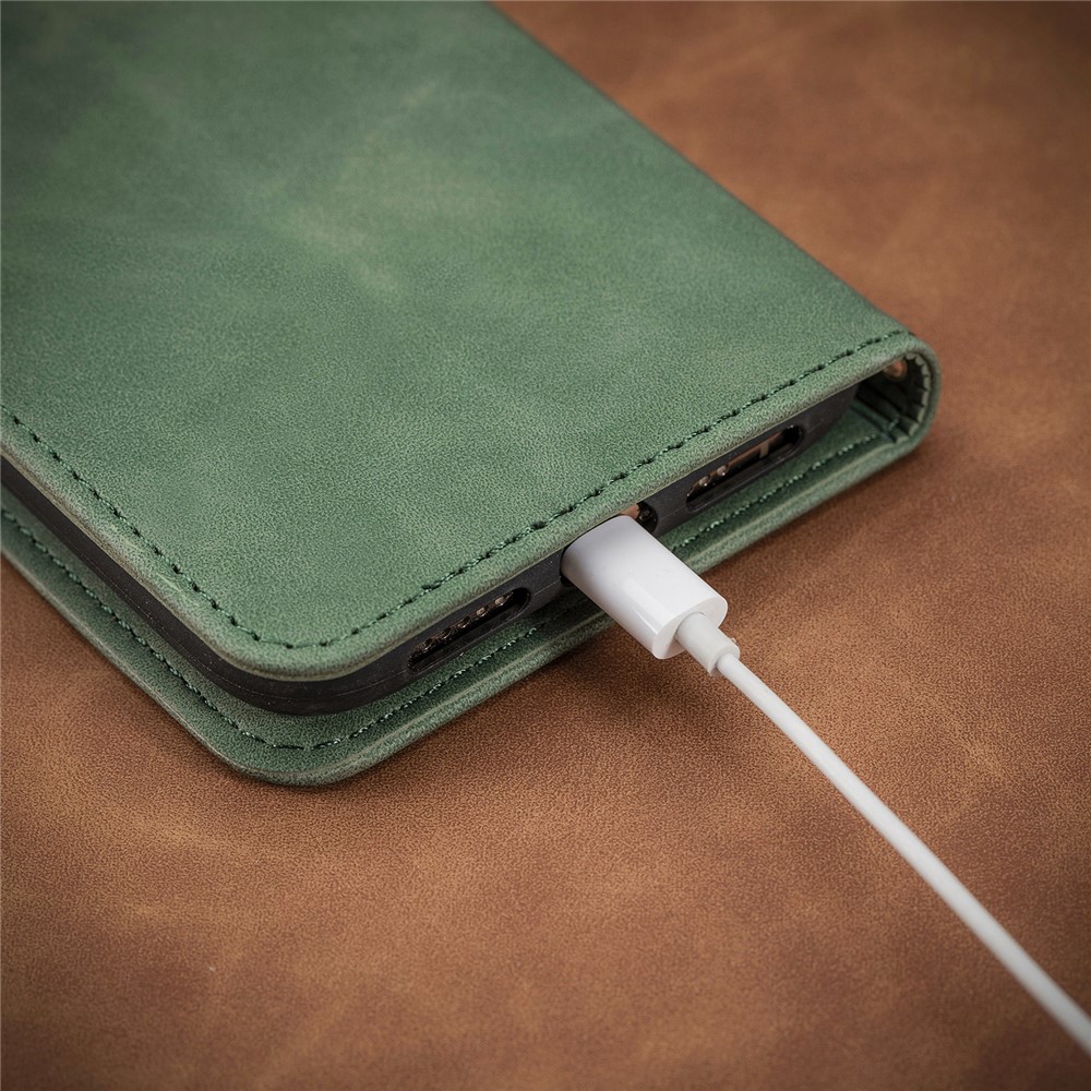 Auto-absorbed Vintage PU Leather Phone Cover for Samsung Galaxy S21+ 5G - Green-21