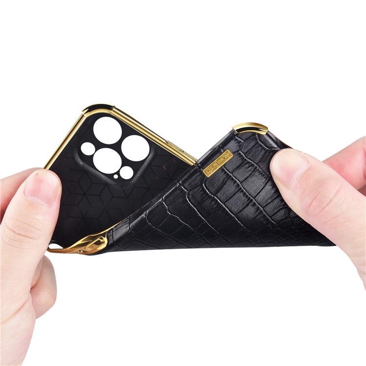 Crocodile Texture PU Leather Design + TPU Electroplating Precise Cutout Phone Cover with Ring Holder for Samsung Galaxy S21 Ultra 5G - Yellow-10