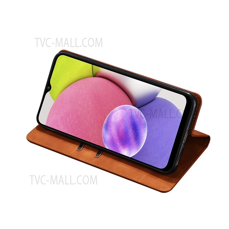 Skin-touch Feel Magnetic Auto Closing Leather Stand Case Phone Cover with Card Holder for Samsung Galaxy S22 Ultra - Light Brown-4
