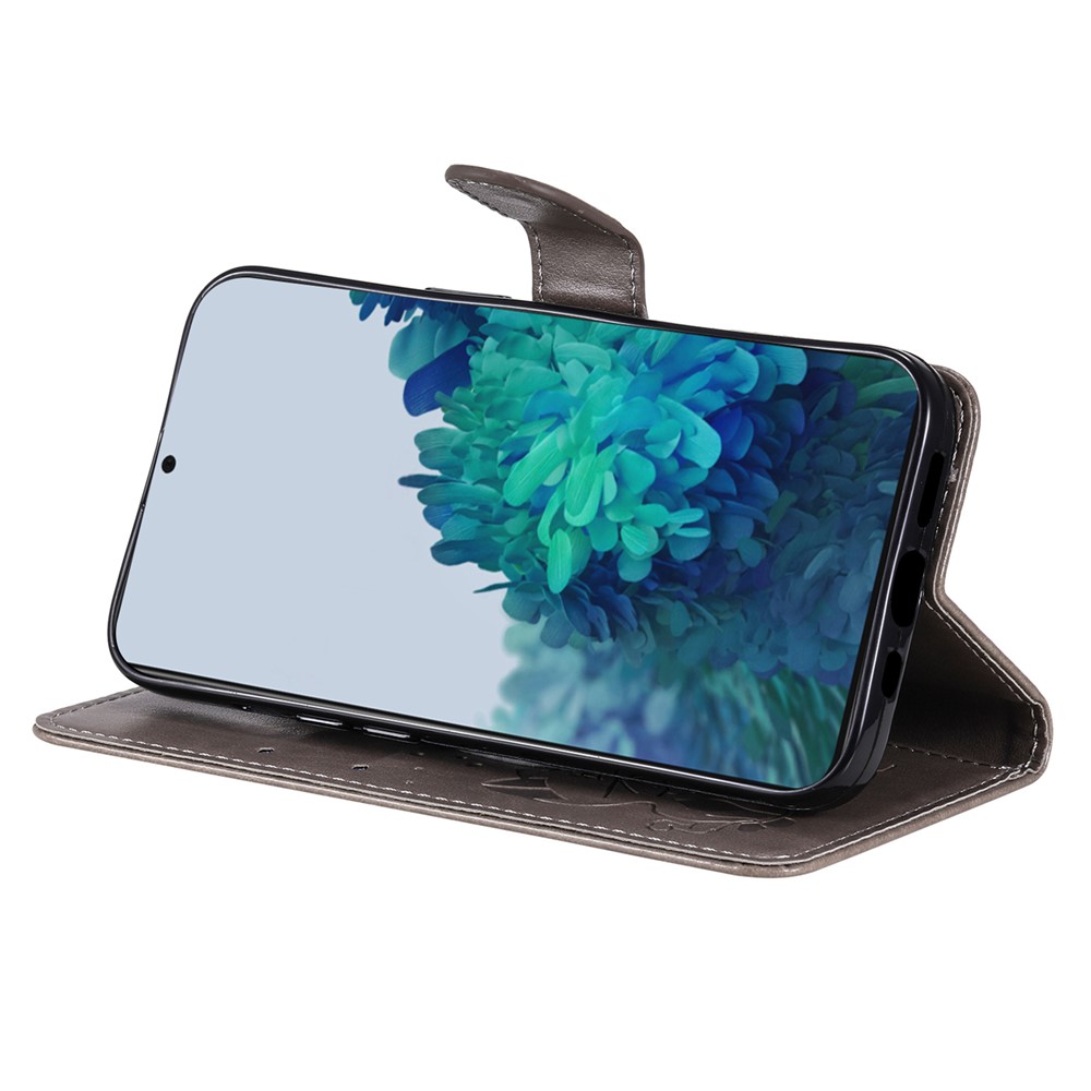 Cat and Bee Imprinted Magnetic Clasp Foldable Stand Leather Phone Wallet Cover Case with Wrist Strap for Samsung Galaxy S22 - Grey-6