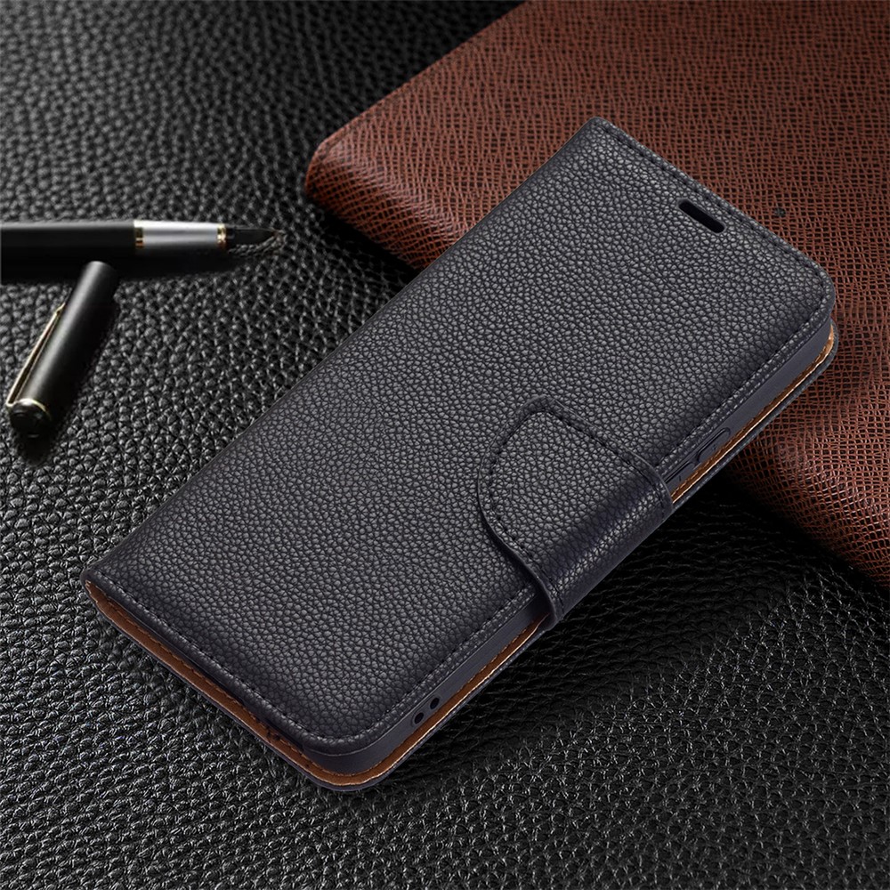 Litchi Texture PU Leather Willet Stand Anti-drop Protection Case Con Correa Práctica Para Samsung Galaxy S22 5G - Negro