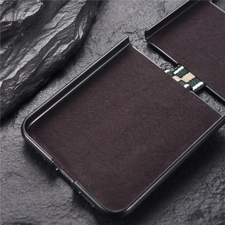 Litchi Texture Genuine Leather Coated Hard PC Phone Case Shell with Metal Finger Ring for Samsung Galaxy Z Flip3 5G - Black-6