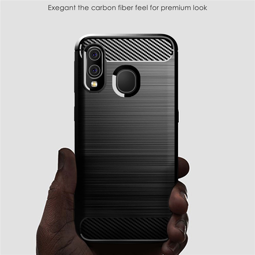 Heat Dissipation TPU Case Ultra Thin Scratch-Resistant Carbon Fiber Texture Brushed Surface Phone Cover for Samsung Galaxy A40 - Black-2