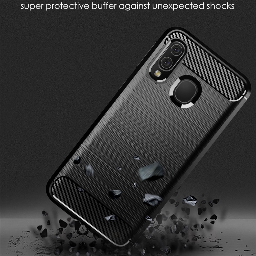 Heat Dissipation TPU Case Ultra Thin Scratch-Resistant Carbon Fiber Texture Brushed Surface Phone Cover for Samsung Galaxy A40 - Black-5