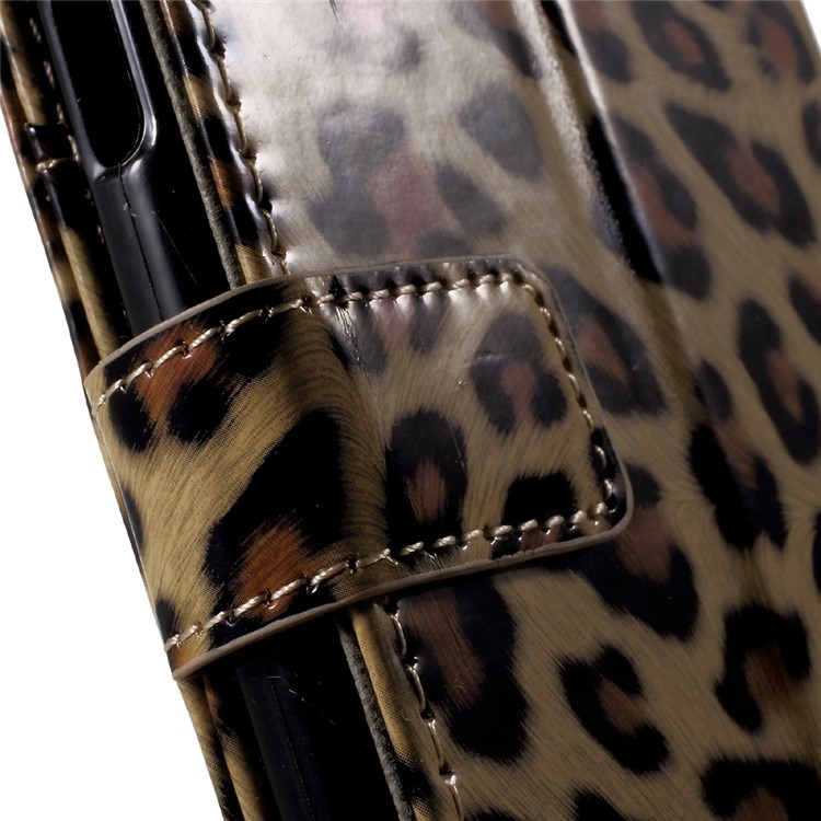 For Samsung Galaxy J7 (2017) Glossy Leopard PU Leather Wallet Case with Stand-7