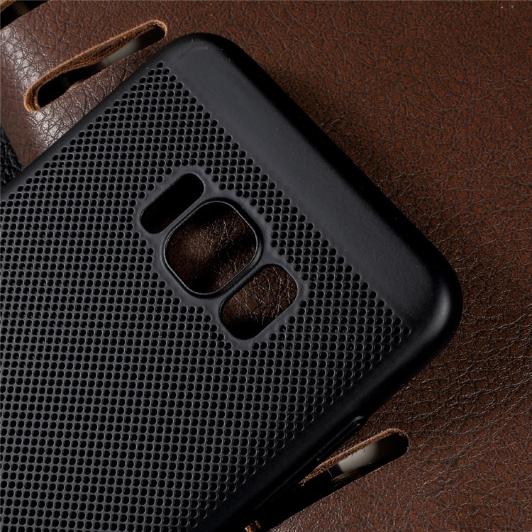 Heat Dissipation Hollow-out Design Rubberized Plastic Case for Samsung Galaxy S8+ SM-G955 - Black-4