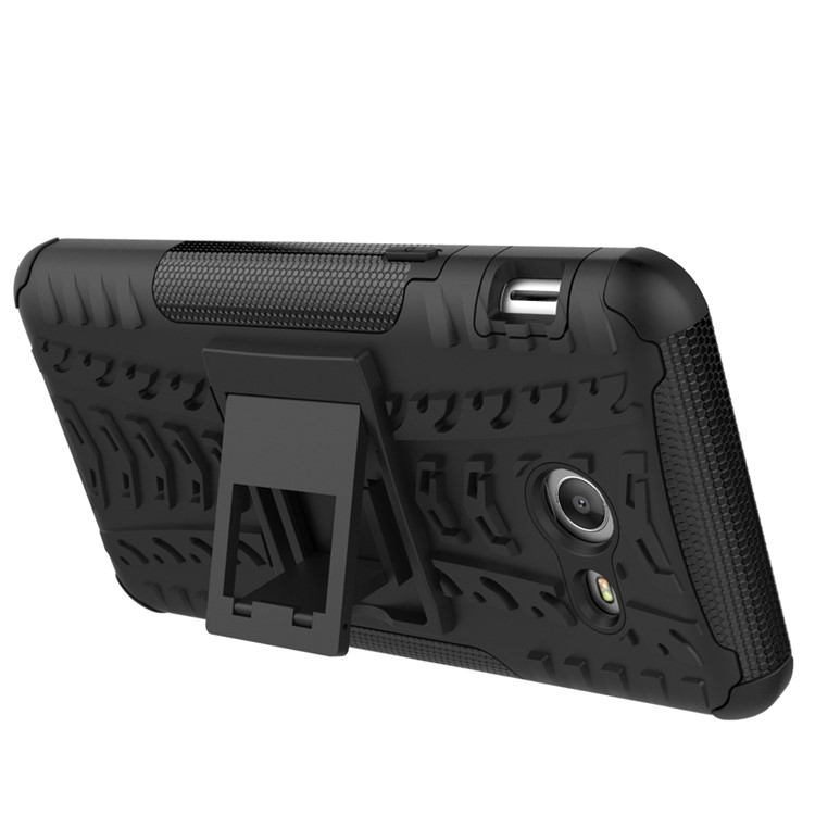 Kickstand Hybrid PC+TPU Case Cover Cool Tire Pattern for Samsung Galaxy J5 (2017) - Black-7