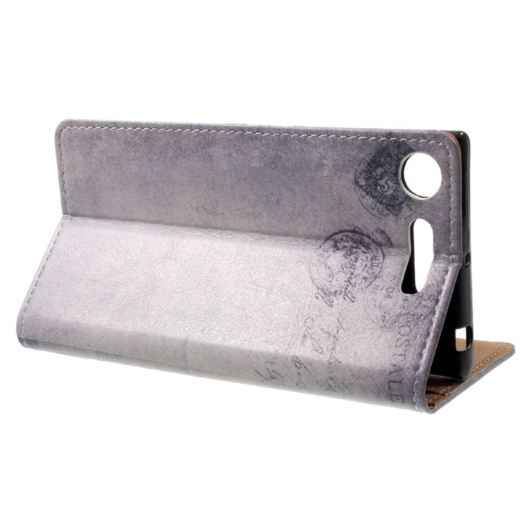 Pattern Printing Wallet Leather Stand Flip Case for Sony Xperia XZ1 - Cat Holding Heart-4