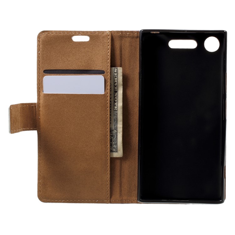 Pattern Printing Wallet Leather Stand Flip Case for Sony Xperia XZ1 - Cat Holding Heart-5