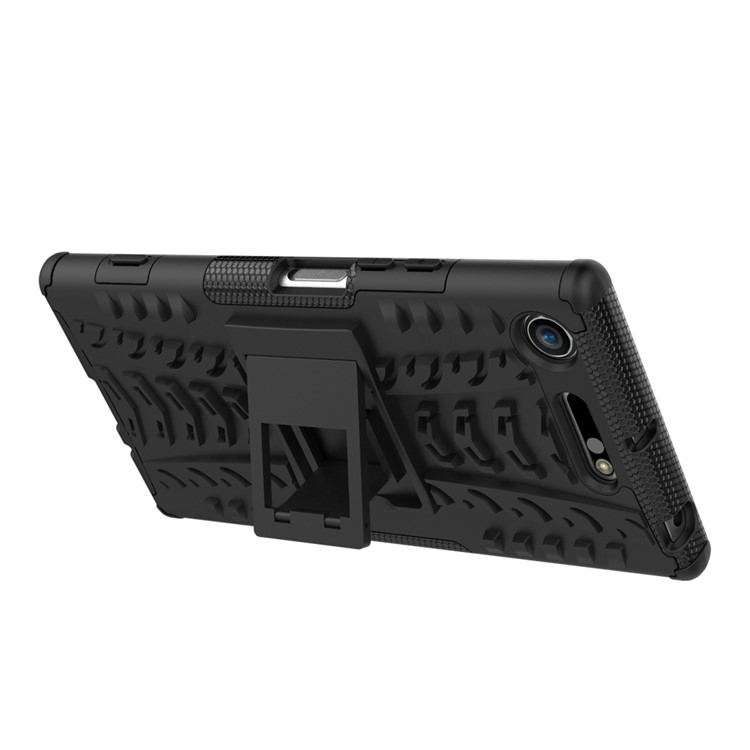 Tyre Pattern 2-in-1 TPU + PC Hybrid Mobile Protective Cover for Sony Xperia XZ1 - Black-6