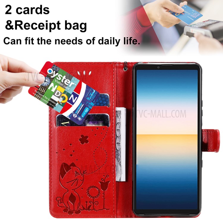 Wallet Design Cat and Bee Pattern Imprinting Folio Flip Leather Stand Case for Sony Xperia 10 III 5G - Red-4