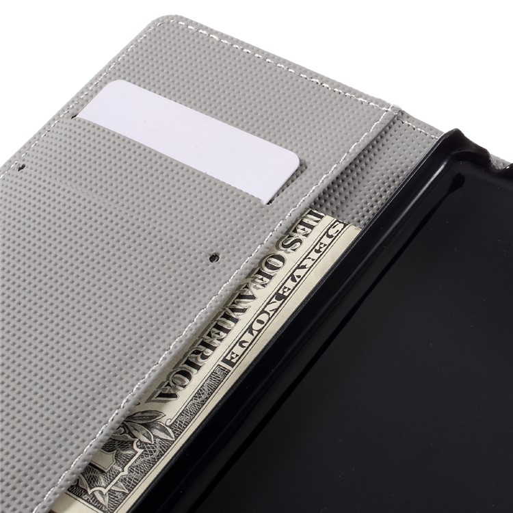 Gemusterte Leder Geldbörse Handyhülle Für Sony Xperia E5 - Schmetterling Und Kreis-7