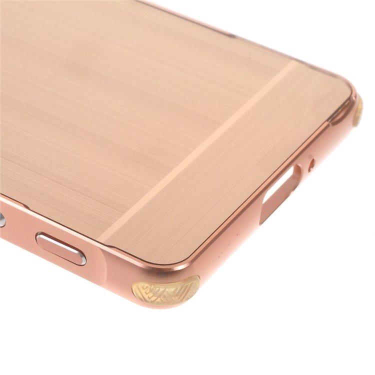 Tampa deslizante de plástico escovado de metal para Sony Xperia X - flecha ouro-4