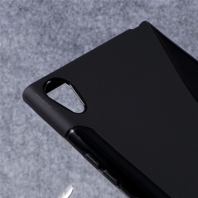 S Shape Soft TPU Protective Phone Case for Sony Xperia XA1 Ultra - Black-4