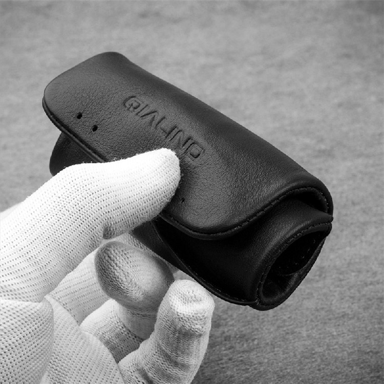 QIALINO Universal Genuine Leather Sleeve Pouch for Sony Xperia XZ, Size: 158 x 80mm - Black-4