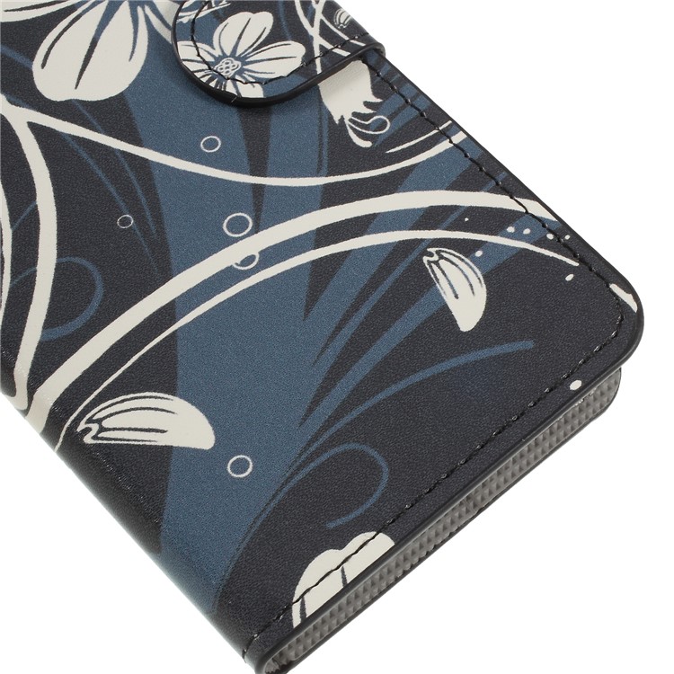 Pattern Printing Wallet Leather Stand Case for LG K8 (2018) - Elegant Flowers-7