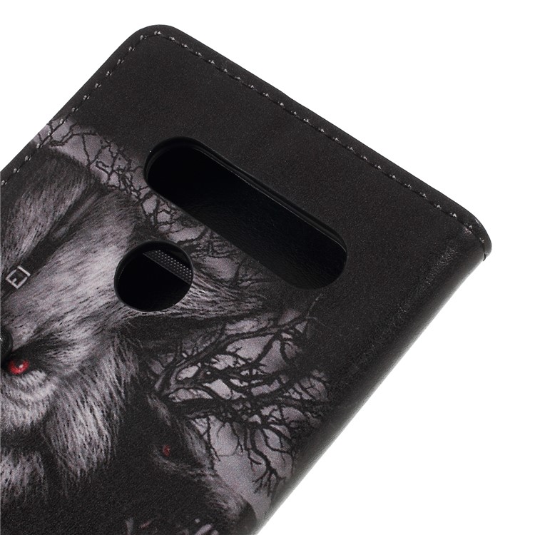 Pattern Printing Stand Leather Wallet Flip Case for LG V40 ThinQ - Fierce Wolf-8