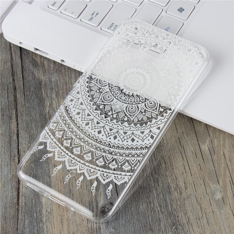 For HTC U11 Mandala Pattern PC Back + TPU Frame Hybrid Phone Cover - White-3