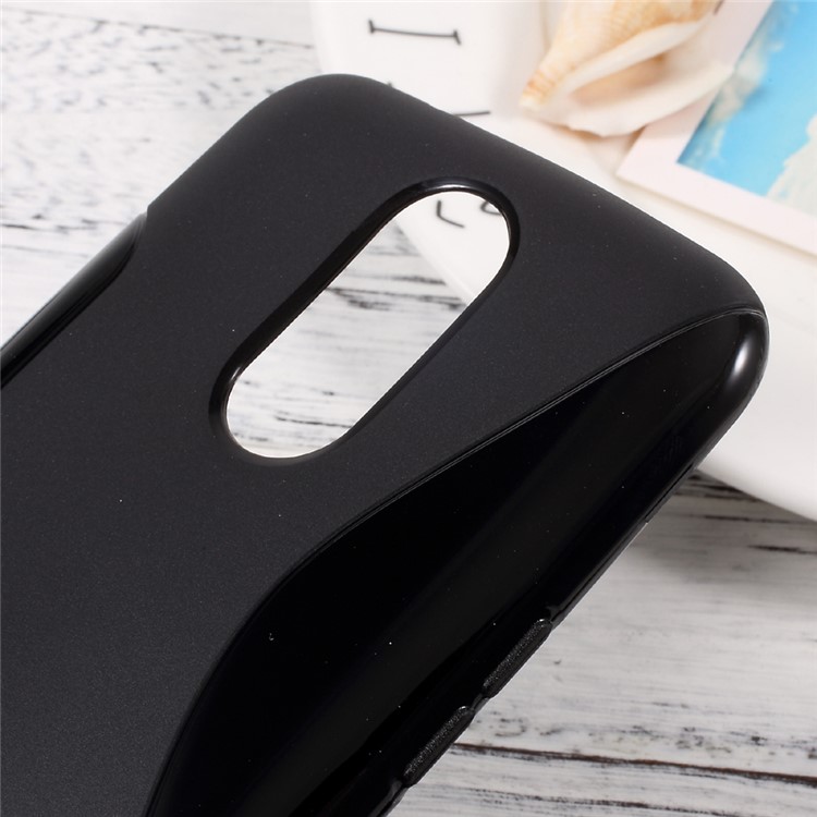S-line Pattern Gel TPU Protection Case for LG K10 (2017) - Black-4