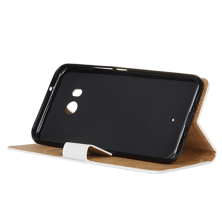 Pattern Printing Wallet PU Leather Stand Phone Casing for HTC U11 - Girl Releasing Heart-5
