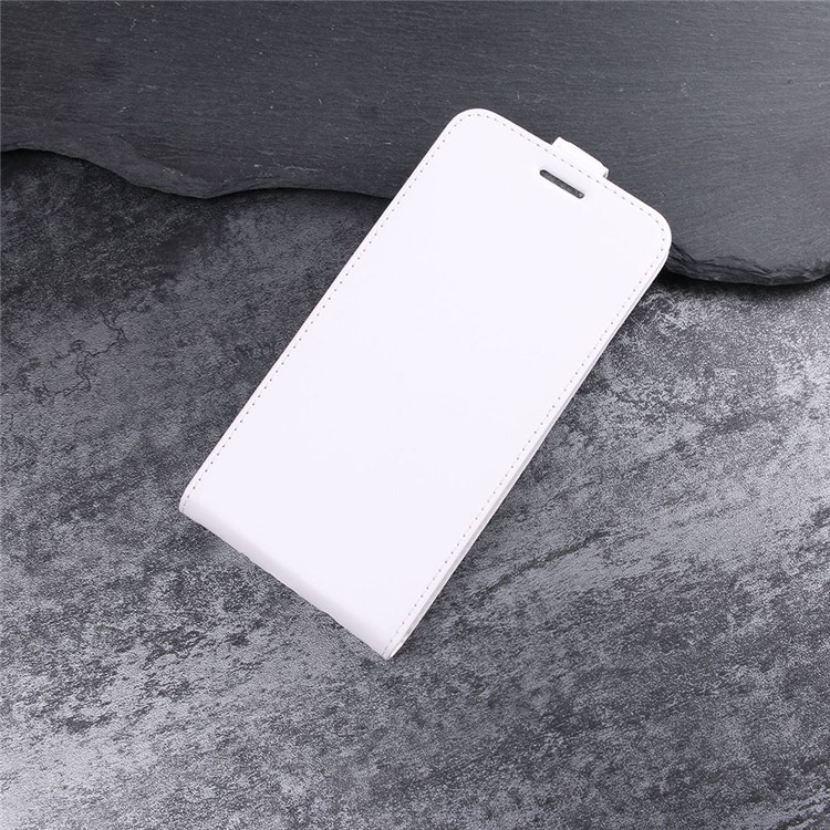 Crazy Horse Vertical Flip Leather Cell Phone Shell with Card/Photo Slot for HTC U11 - White-7