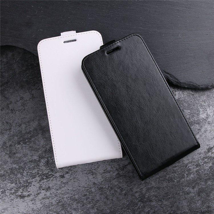 Crazy Horse Vertical Flip Leather Cell Phone Shell with Card/Photo Slot for HTC U11 - White-8