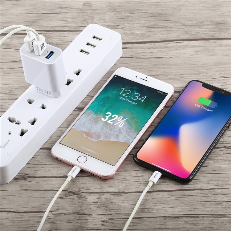 LZ-528 3.1A Wall Charger Travel Charger Adapter Fast Charging with 3 USB Interfaces - EU Plug-3