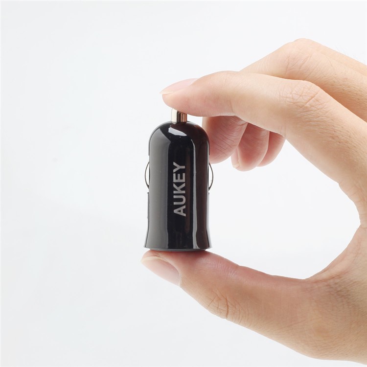AUKEY CC-T5 Smart USB Car Charger with Qualcomm Quick Charge 2.0 Technology - Black-2