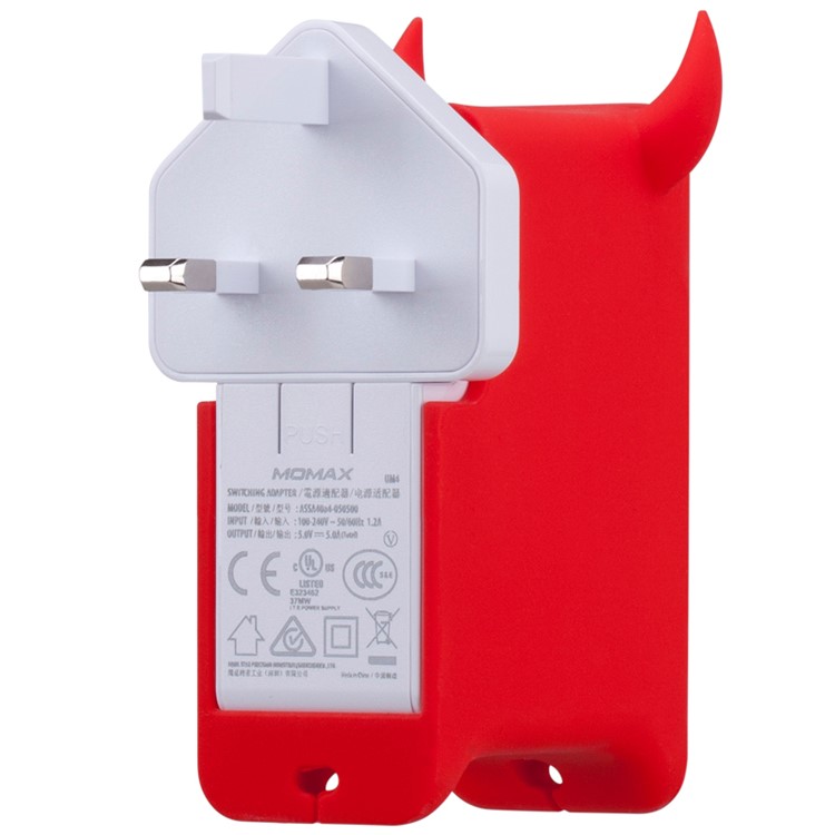 MOMAX U.Bull 4-port USB Travel Charger with US/UK/EU/AU Plugs - Red-4