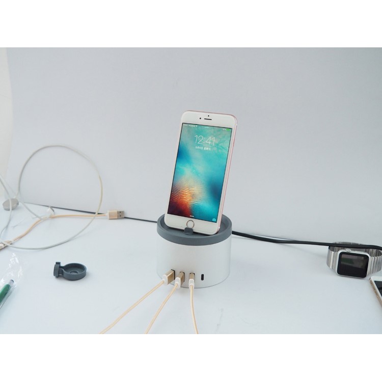 Cylinder 2.4A 4 USB 2.0 + Type-c Port Wall Charger Dock Station for Phones Tablets Apple Watch - White-4