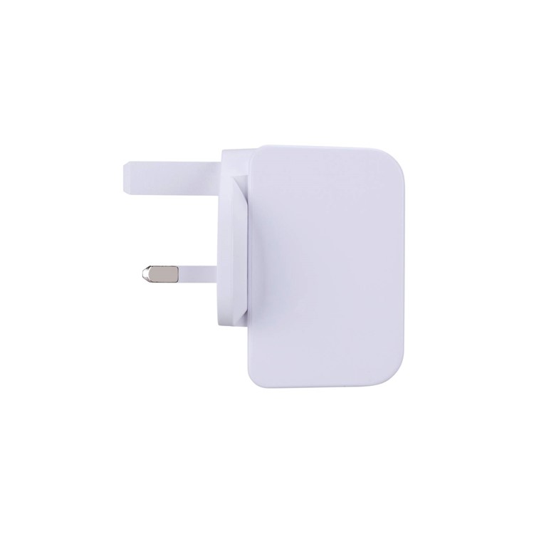 MOMAX 5V /2.4A single Port USB Portable Intelligent Digital Wall Charger - White / UK Plug-2