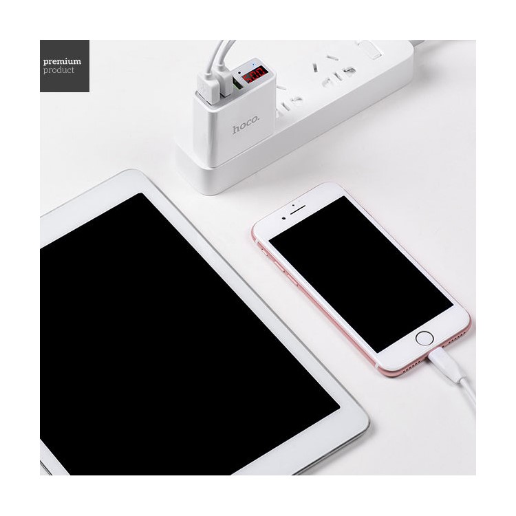 HOCO C15 3A Digital LED Voltage 3 USB Ports Wall Travel Charger for iPhone iPad Samsung Sony - White/CN Standard Plug-4