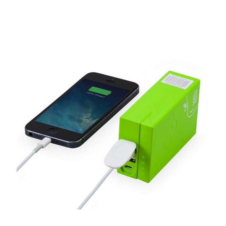 MOMAX iPower Juice+ 10000mAh 2.4A/1A Dual-USB External Power Bank for Smartphones & Tablets - Green-14