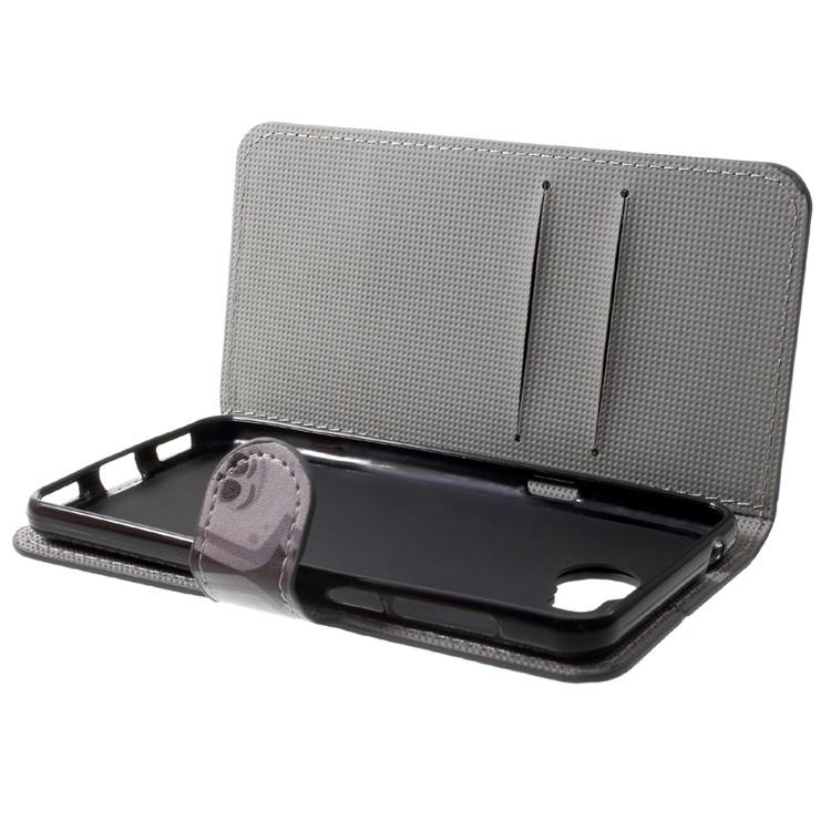 Patterned Leather Magnetic Wallet Mobile Phone Shell with Stand for Huawei Y5 (2017) / Y6 (2017) - Bone Man-5