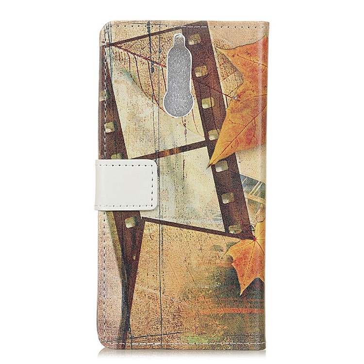 For Huawei Mate 10 Lite / nova 2i / Maimang 6 Patterned Leather Wallet Stand Cell Phone Casing - Eiffel Tower and Maple Leaves-3