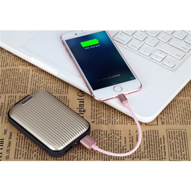 MOMAX iPower Go mini3 Traveling Case Quick Charge 3.0 10000mAh Dual USB Power Bank - Gold Color-9