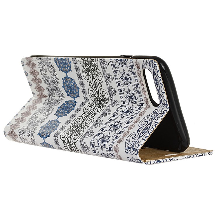 Patterned Leather Mobile Cover with Stand Card Holder for Huawei Honor V10 / View 10 - Arabic Floral Pattern-4