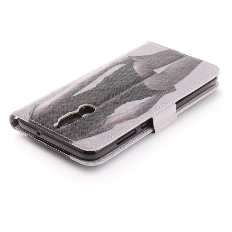 Patterned PU Leather Wallet Stand Protective Phone Shell for Huawei Mate 10 Lite / nova 2i / Maimang 6 / Honor 9i (India) - Hot Girl-5