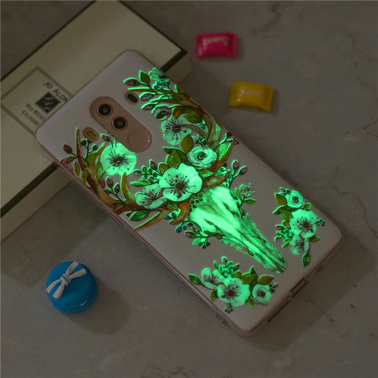 Patterned Noctilucent IMD Soft TPU Gel Casing Shell for Huawei Mate 10 Pro - Flowered Elk-6