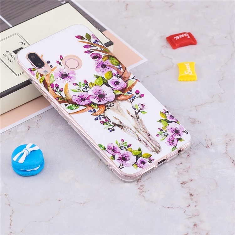 Luminous Phone Case IMD Pattern TPU Phone Casing Cover for Huawei P20 Lite / Nova 3e - Flowered Elk-5