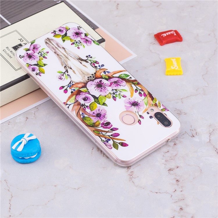 Luminous Phone Case IMD Pattern TPU Phone Casing Cover for Huawei P20 Lite / Nova 3e - Flowered Elk-6