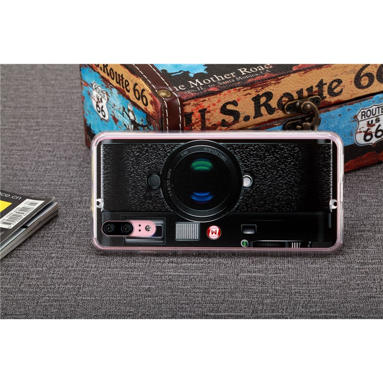 MOMAX Anti-drop Embossment Pattern Printing PC + Soft TPU Hybrid Cover for Huawei P20 - Retro Camera-10