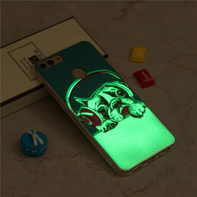 Luminous IMD Pattern Printing TPU Mobile Phone Case for Huawei P Smart/Enjoy 7S - Dog Listening to Music-6
