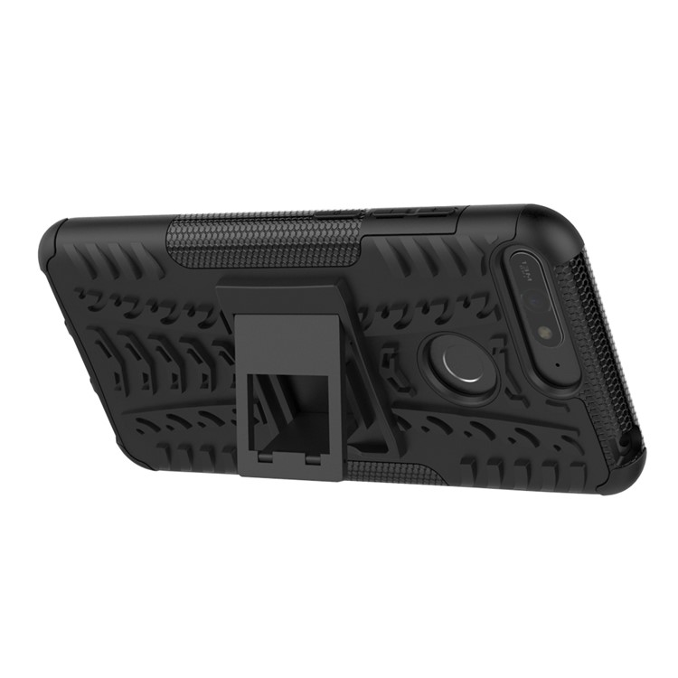 2-in-1 Tyre Pattern Kickstand PC + TPU Hybrid Case for Huawei Y6 (2018) / Honor 7A (without Fingerprint Sensor) - Black-5