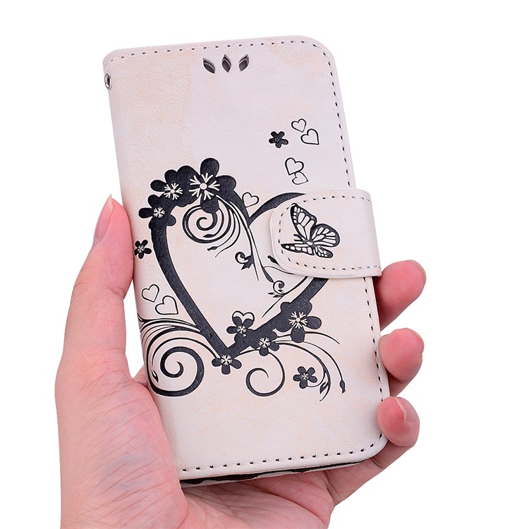 Imprint Heart Flower Stand Leather Case for Huawei Y6 (2018) / Honor 7A (without Fingerprint Sensor) - White-3