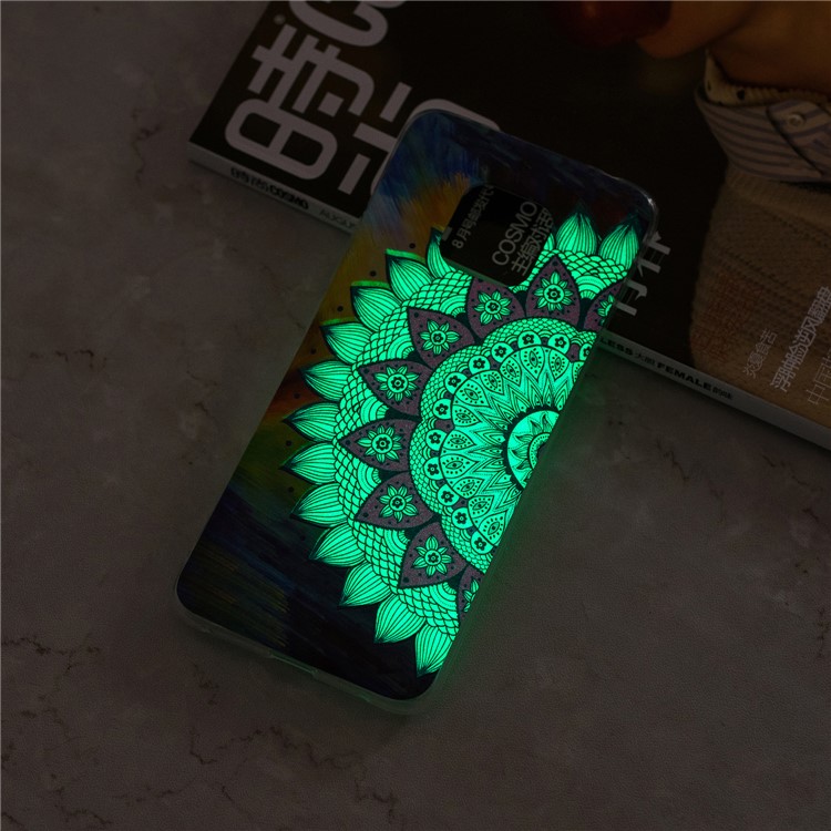 Luminous Glow Pattern Printing TPU Protective Case for Huawei Mate 20 Pro - Colorized Mandala Pattern-6