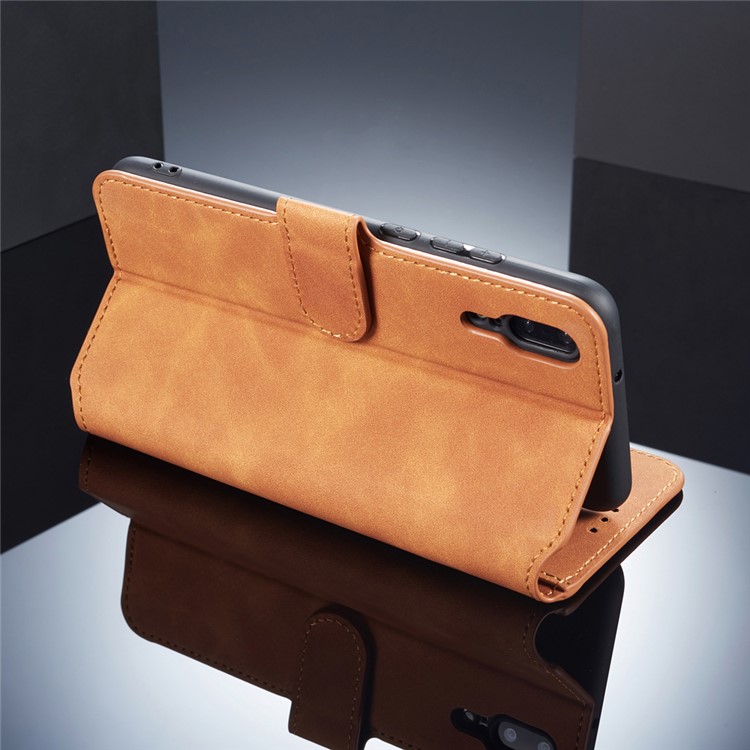 DG.MING Retro Style Leather Wallet Case Cover for Huawei P20 - Brown-3