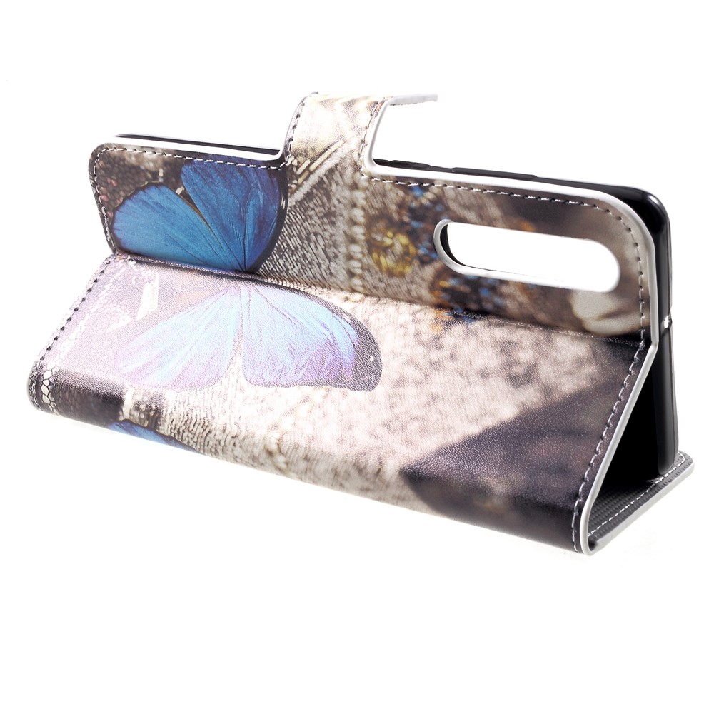 Soporte de Tarjetas Estampado Concha Móvil de Cuero Para Huawei P30 - Mariposa Azul