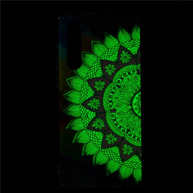 Luminous Glow Pattern Printing TPU Cover for Huawei P30 - Colorized Mandala Pattern-6